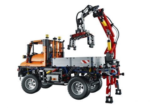 Inapoi la masinute! Cea mai mare macheta LEGO Technic e de vis ... utilaj Mercedes complet functional!_2