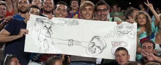SUPERFOTO: Cum rad fanii Barcelonei de "MouNino" si cum a ajuns Realul sa cotizeze la transferul lui Fabregas:_1
