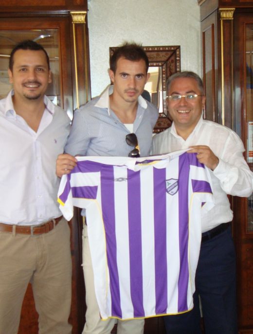 FOTO! Stancu si-a luat ADIO de la Galatasaray! Prima imagine oficiala cu tricoul noii sale echipe ANONIME din Turcia_3