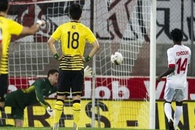 Luxemburg 0-2 Romania! Suntem la 2 puncte de locul 2 si VISAM din nou la Euro 2012! Vezi dubla lui Torje! VIDEO_3