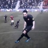 SUPER VIDEO: Xavi chiar e &quot;extraterestru&quot;! Vezi cum zboara in primul BUG genial din FIFA 12!