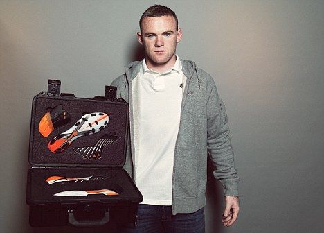 SUPER VIDEO: Rooney a recreat cel mai tare gol din sezonul trecut de Premier League pentru o reclama la noile sale ghete! Vezi 2 clipuri BESTIALE_1
