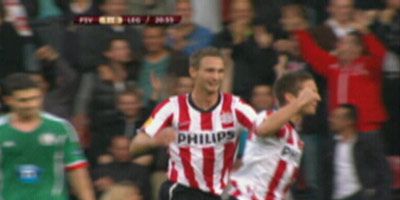 
	VIDEO: Faza care ii INGHEATA pe toti rapidistii! Vezi ce super gol a dat PSV cu Legia aseara din Europa League
