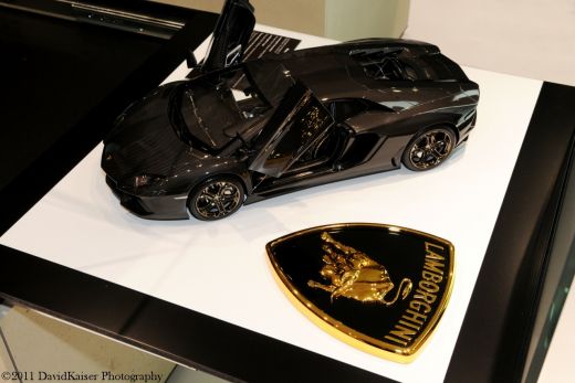 FOTO / IREAL! O copie de jucarie a Lamborghini Aventador costa de 12 ori mai mult decat masina originala: 6 milioane $!!!_13