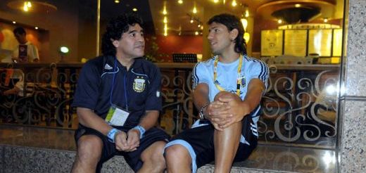
	Maradona a incercat sa opreasca SUPREMATIA Barcei din Spania! Vezi cu ce atacant a fost REFUZAT de Mourinho: &quot;O sa planga dupa el!&quot;
