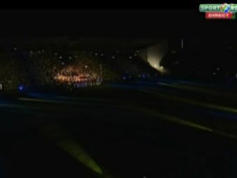 
	VIDEO: Show de NEEGALAT pe OZN Arena din Ploiesti! Tot stadionul a ramas in intuneric, muzica a inceput sa cante! Vezi clipe UNICE!

