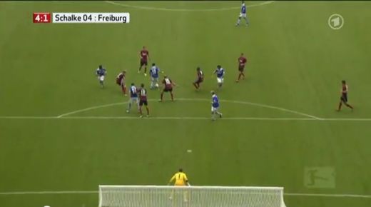
	Faza anului in Germania! Raul a dat gol dupa o faza MAGICA! Cum se DISTREAZA Schalke in Bundesliga dupa ce a scapat de Steaua :)
