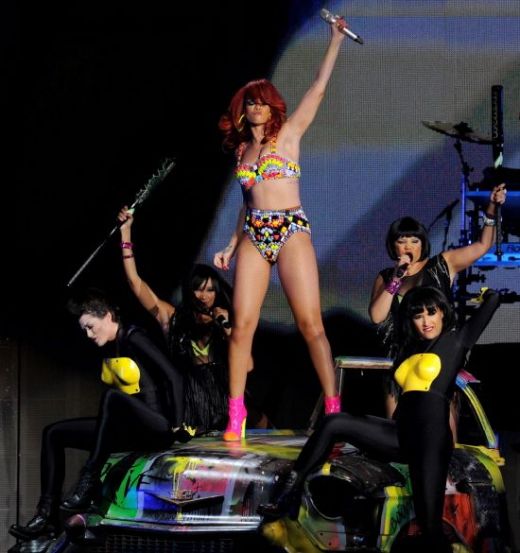 CULMEA IRONIEI! Rihanna s-a cuplat cu un BOXER adevarat dupa despartirea de batausul Chris Brown!_20