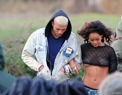 CULMEA IRONIEI! Rihanna s-a cuplat cu un BOXER adevarat dupa despartirea de batausul Chris Brown!_26