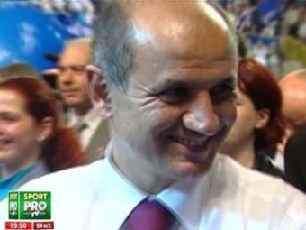 
	Mircea Lucescu intareste Rapidul: Copos e gata sa ia un atacant de nationala de la Sahtior!
