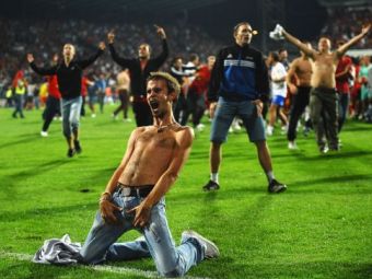 
	SUPER FOTO! Cele mai tari imagini de la ultimele meciuri din preliminariile Euro 2012! Cu ce imagine a intrat ROMANIA in TOP
