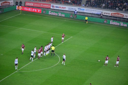 IAR BA? National Arena a ucis pentru a 6-a oara un vis romanesc! Rapid 0-1 Legia, dupa un meci dramatic: VIDEO_4