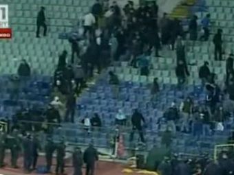 
	VIDEO: Golul lui Zicu a declansat HAOSUL! Scene de razboi la derby-ul Bulgariei! Peste 60 de suporteri au fost arestati!
