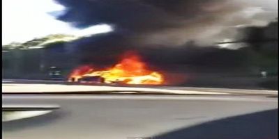 Ferrari FF autostrada foc Germania Video