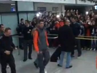 
	VIDEO: CR7 nu scapa nicaieri de Messi: toti ii spun LEOnaldo :) Cum a fost UMILIT in Bosnia de sute de fani
