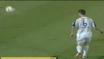 
	VIDEO Radoi, pasa SUPERBA de gol! Arabii il striga acum HAGI! Olaroiu si-a luat REVANSA in fata lui Maradona! L-a batut cu 1-0 in Emirates Cup!
