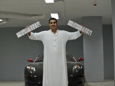 FOTO FABULOS!!! Un student arab are SUPER masini de 12 mil. dolari in garaj! Nici la Top Gear nu vezi asa ceva!_20