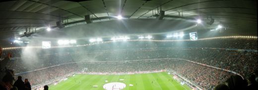 Fotbalul asa cum ar trebui sa fie! Cum se vede cel mai mare derby al Germaniei prin ochii unui fan obisnuit cu Gigi Becali si cu DROGATUL de la Ploiesti_1
