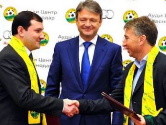 
	Dan Petrescu a semnat un nou contract in Rusia! Cati ani va ramane la Kuban si reactia lui SuperDan:

