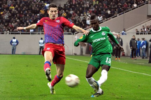 
	INCREDIBIL! Cum a ajuns Mihai Costea cel mai bun pasator al sezonului la Steaua si printre primii jucatori din Romania in 2011
