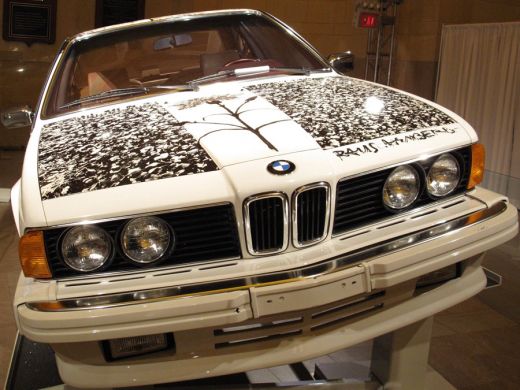 FOTO: Asta e o masina sau un brad de Craciun? Vezi cele mai spectaculoase transformari de BMW din istorie_17