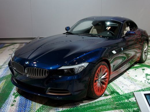 FOTO: Asta e o masina sau un brad de Craciun? Vezi cele mai spectaculoase transformari de BMW din istorie_10