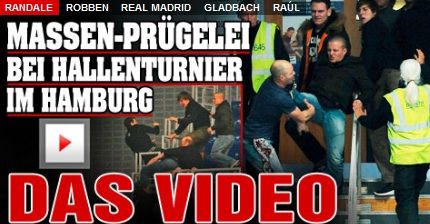 VIDEO: Incidente EXTREM de grave la un turneu de fotbal din Germania! 49 raniti, intre care 11 politisti! 72 de huligani ARESTATI_1