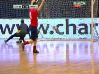 
	VIDEO Momente de MAGIE cu marele absent de la Sevilla! Vezi ce gol a dat Tudorel Stoica pentru micuta Kassandra Rotariu la Polivalenta!
