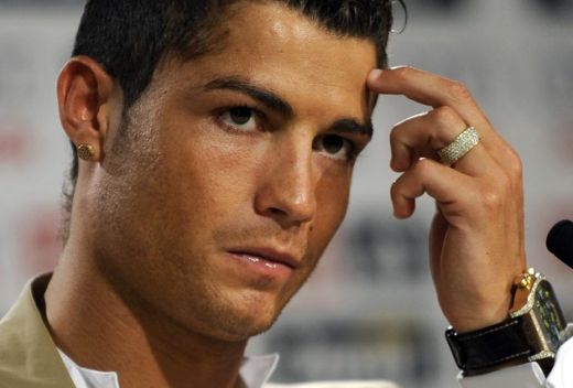 Dezvaluiri incendiare: MAFIA columbiana si un traficant de droguri l-au ajutat pe Cristiano Ronaldo sa ajunga la Madrid: "Iti dam casa, masini, femei, orice"_1