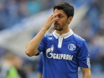 
	Europa, la picioarele lui Marica! &quot;Cum poate Schalke sa se descurce fara Raul? Simplu, il cheama pe Marica!&quot; Cum e ridicat in slavi internationalul roman:
