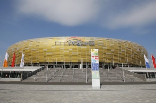 OZN-urile de la Euro! Cele mai tari stadioane din Polonia si Ucraina fata in fata cu arenele din Romania! SUPERFOTO_4