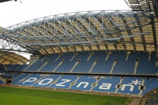 OZN-urile de la Euro! Cele mai tari stadioane din Polonia si Ucraina fata in fata cu arenele din Romania! SUPERFOTO_7