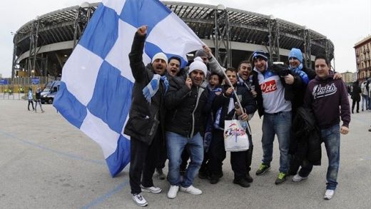 VIDEO: Carnavalul de pe San Paolo: Napoli 3-1 Chelsea! Cavani este noul Maradona; Lavezzi a reusit DUBLA!_4