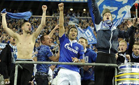 Raul Gonzalez FC Schalke 04 Jose Mourinho