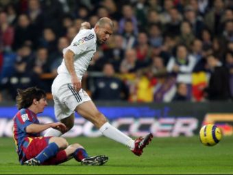 
	&quot;Messi va putea fi doar genial, nu o LEGENDA ca mine!&quot; Ronaldo ii arata de ce Barcelona ii distruge sansa de a-i ajunge pe Zidane si Maradona
