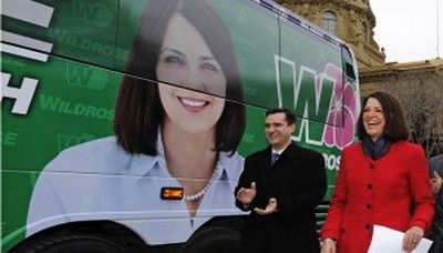 campanie electorala autocar Canada gresala sani