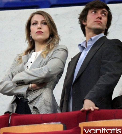 FOTO: Cea mai SEXY prezenta in tribune la Barca - Milan! Femeia care a facut ca 90.000 sa uite de Tiki-Taka pentru 5 minute_1