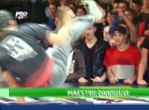 El e campionul national la breakdance! Merge la Campionatul Mondial sa se bata cu cei mai tari dansatori din lume!
