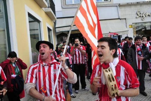 Asa ar putea arata strazile din Bucuresti pe 9 mai! Bascii au facut SHOW in Lisabona! Cati suporteri va avea Bilbao la meciul cu Sporting:_2