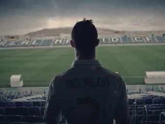 
	VIDEO! Jocul care incearca sa INGROAPE seria FIFA! Primul filmulet de prezentare de la PES 2013 cu Cristiano Ronaldo:
