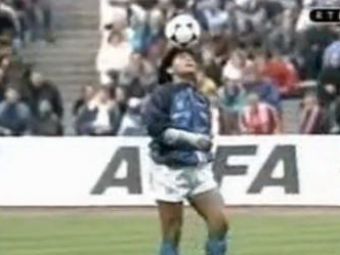 
	CLIPUL ZILEI: &quot;Ai si eu te pego&quot;, varianta 1988! Pe ce melodie se incalzea de fiecare data Maradona cand era la Napoli! Dansul care ii innebunea pe italieni: