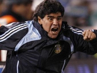 
	Maradona NU-L MAI SUPORTA pe Olaroiu: &quot;Daca nu ma bat cu asta la titlu, PLEC!&quot; Amenintarea dupa care seicii au intrat in panica
