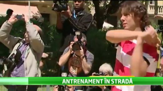 
	SUPER VIDEO! Catalanii au ramas MUTI cand l-au vazut: cum a ajuns Nadal sa joace tenis in strada
