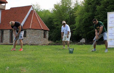 Sandu Lungu, Catinas si Ciobanu s-au relaxat la golf inainte de gala! Gala Local Kombat este azi de la 22:00 pe Sport.ro si de la 00:30 pe ProTV:_2