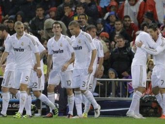 
	Dubla lui Ozil si golurile lui Cristiano Ronaldo si Benzema au incheiat un sezon PERFECT: Real 4-1 Mallorca; Sarbatoare pe Bernabeu!
