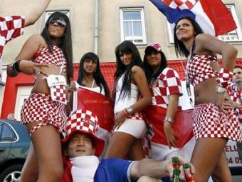 
	Croatii au facut primul &quot;blat&quot; la EURO! Au CUMPARAT publicul din Ucraina printr-un transfer neasteptat! Vor fi sustinuti in deplasare ca Romania la EURO 2008!
