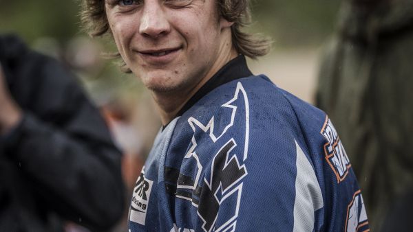 Johnny Walker, SHOW total in Austria! Pustiul de 21 de ani vrea sa termine si cel mai dur raliu de pe planeta, Red Bull Romaniacs: VIDEO