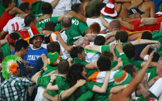 EUROBLOG ZIUA 11 | Spania, acuzata ca e "cea mai plictisitoare echipa URIASA din istoria fotbalului" Momentul MAGNIFIC oferit de fanii Irlandei:_22