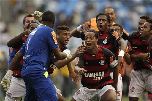 Steaua l-a ratat pe brazilianul-fenomen Wesley, dar Sabau nu se joaca! I-l aduce lui Surdu pe colegul lui Ronaldinho! VIDEO cu ce stie sa faca:_2