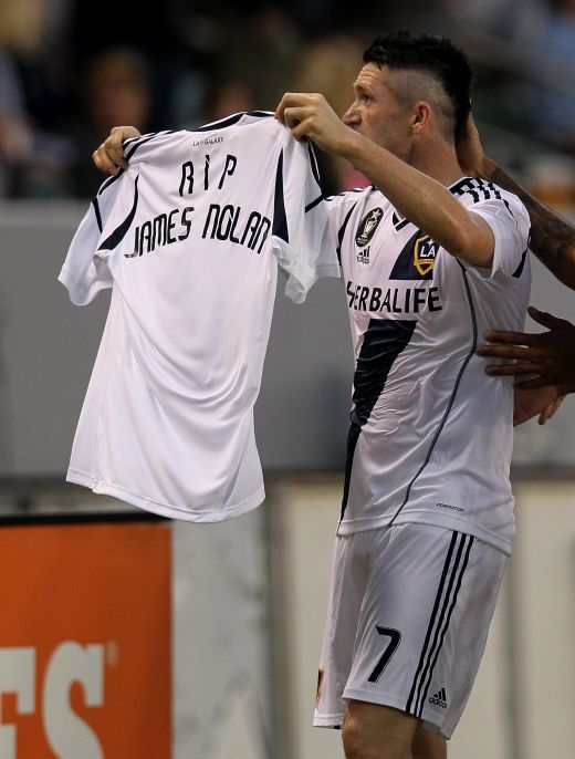 Mesajul emotionant al lui Robbie Keane pentru fanul irlandez care a murit in Polonia: "Gandurile mele sunt alaturi de el" FOTO:_2